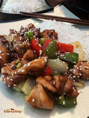  Puyang Szechuan Chicken: En Krämig och Kryddig Explosion av Smaker som Gör Dina Smaklökar Till Ett Fyrverkeri!